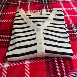 Stripped button through top